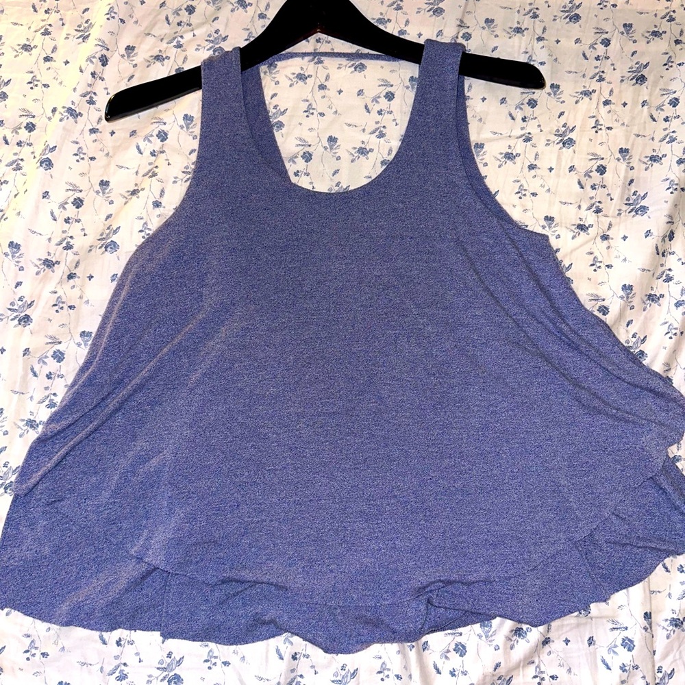 Lavender flowy tank top